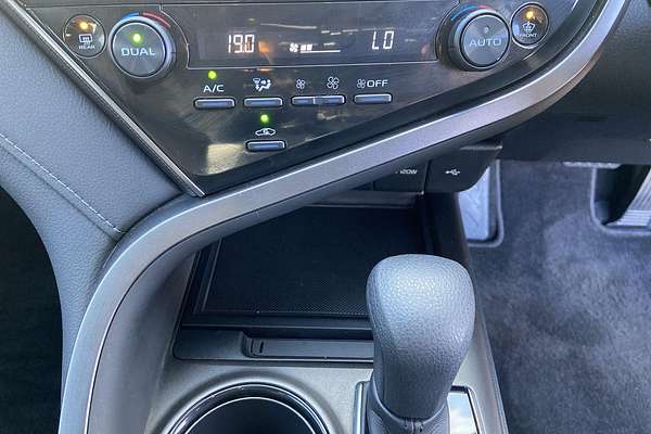 2022 Toyota Camry Ascent AXVH70R