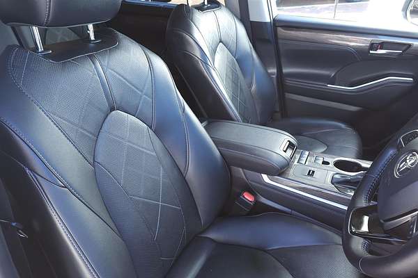 2021 Toyota Kluger Grande AXUH78R