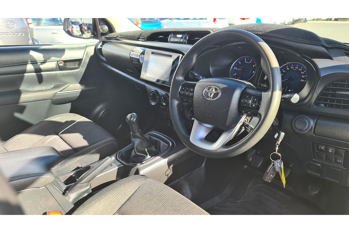2019 Toyota Hilux SR GUN126R 4X4
