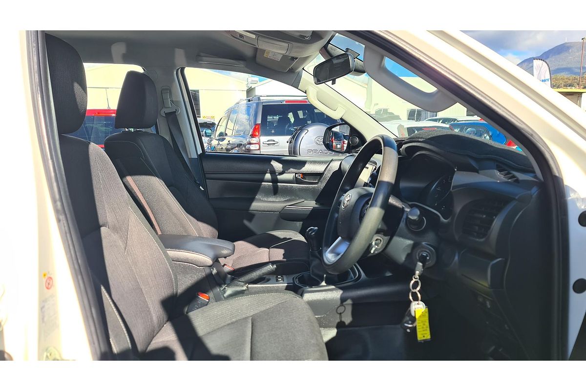 2019 Toyota Hilux SR GUN126R 4X4