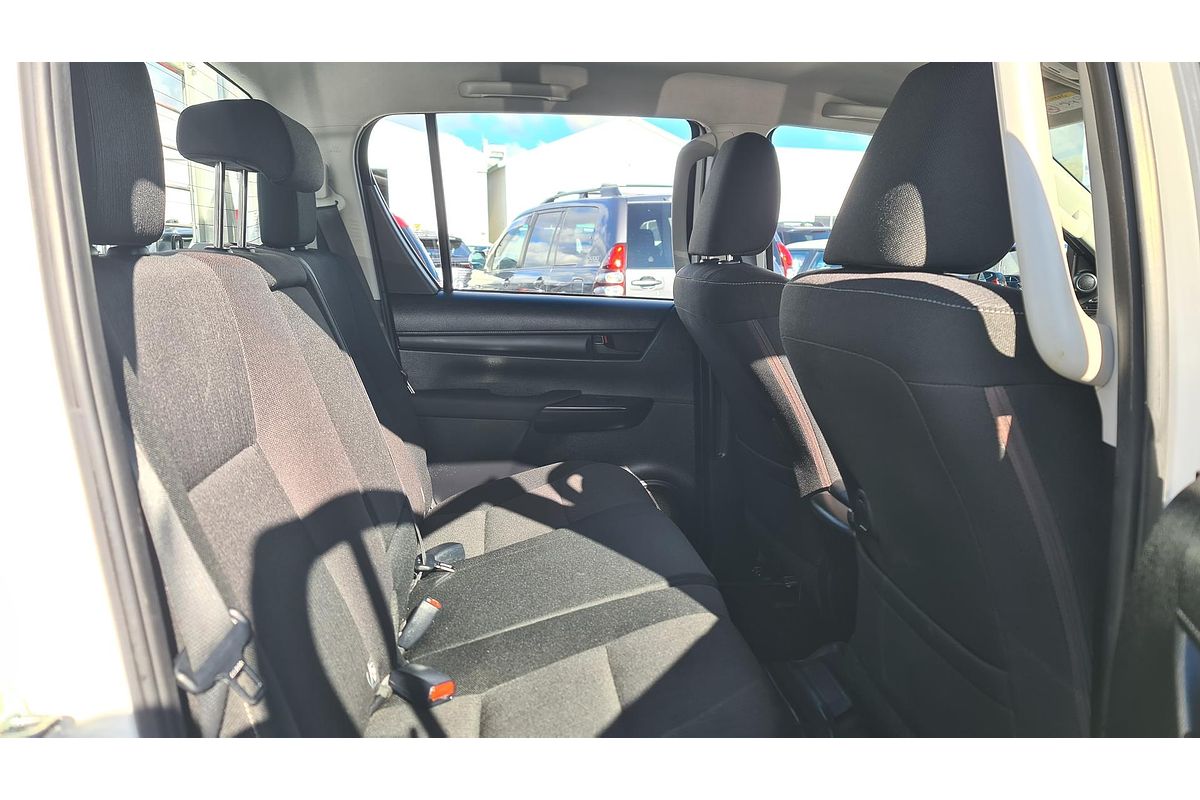 2019 Toyota Hilux SR GUN126R 4X4