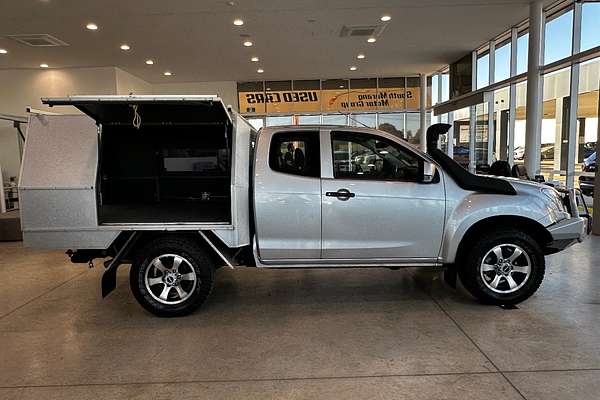2018 Isuzu D-MAX SX 4X4