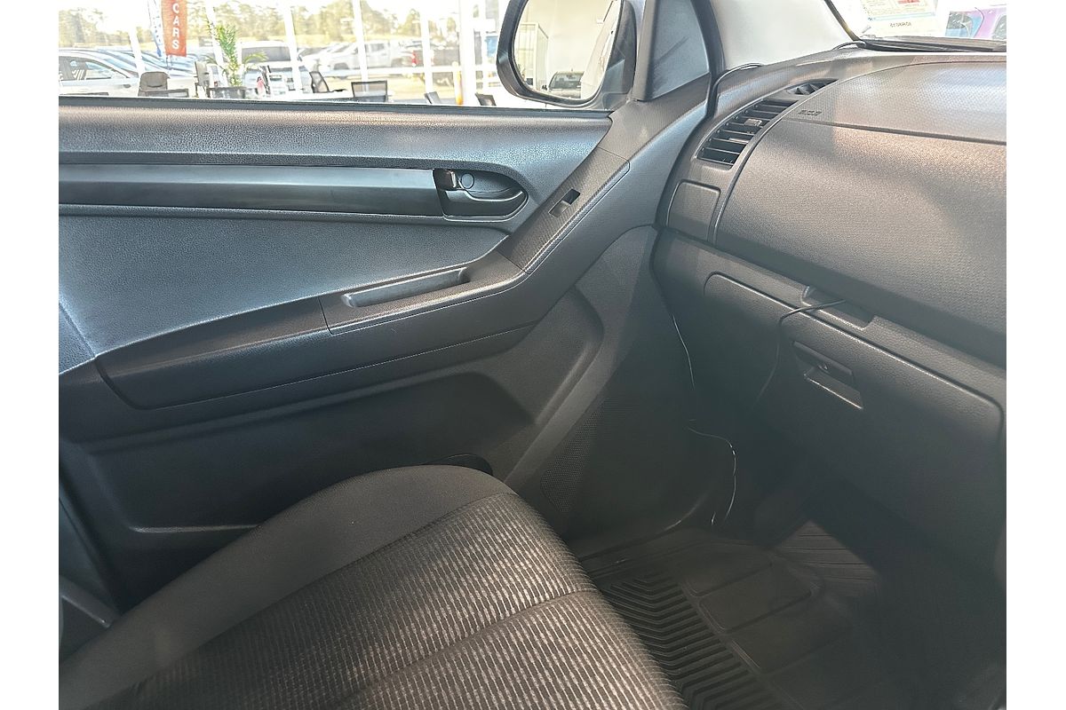 2018 Isuzu D-MAX SX 4X4