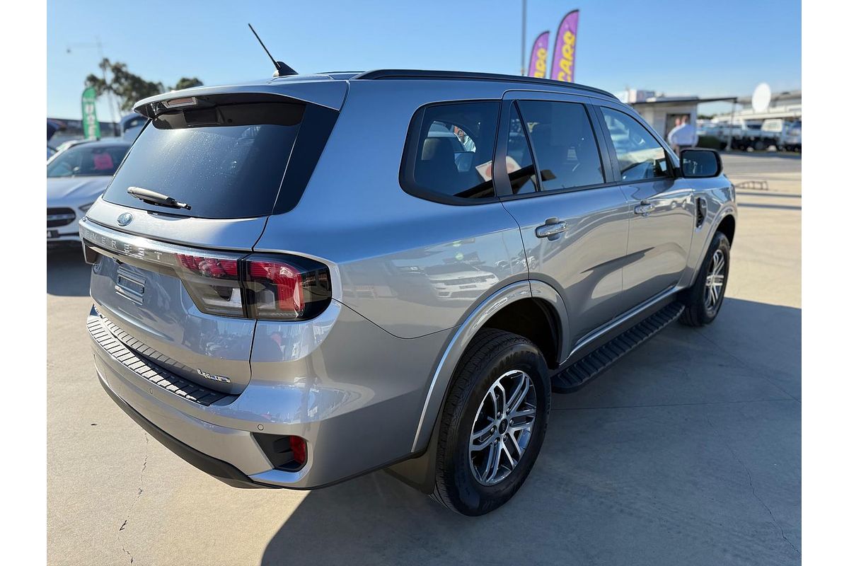 2023 Ford Everest Trend