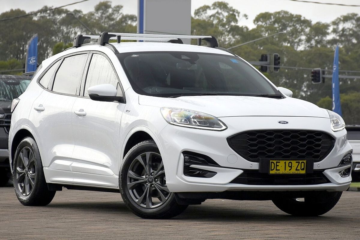 2022 Ford Escape ST-Line ZH