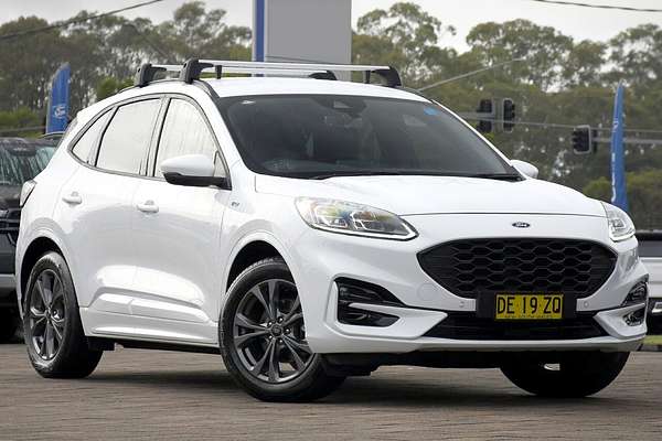 2022 Ford Escape ST-Line ZH