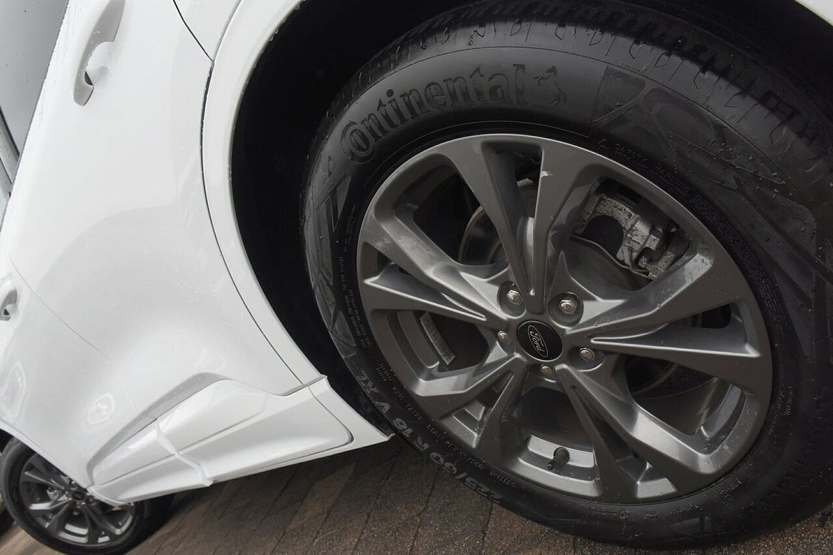 2022 Ford Escape ST-Line ZH