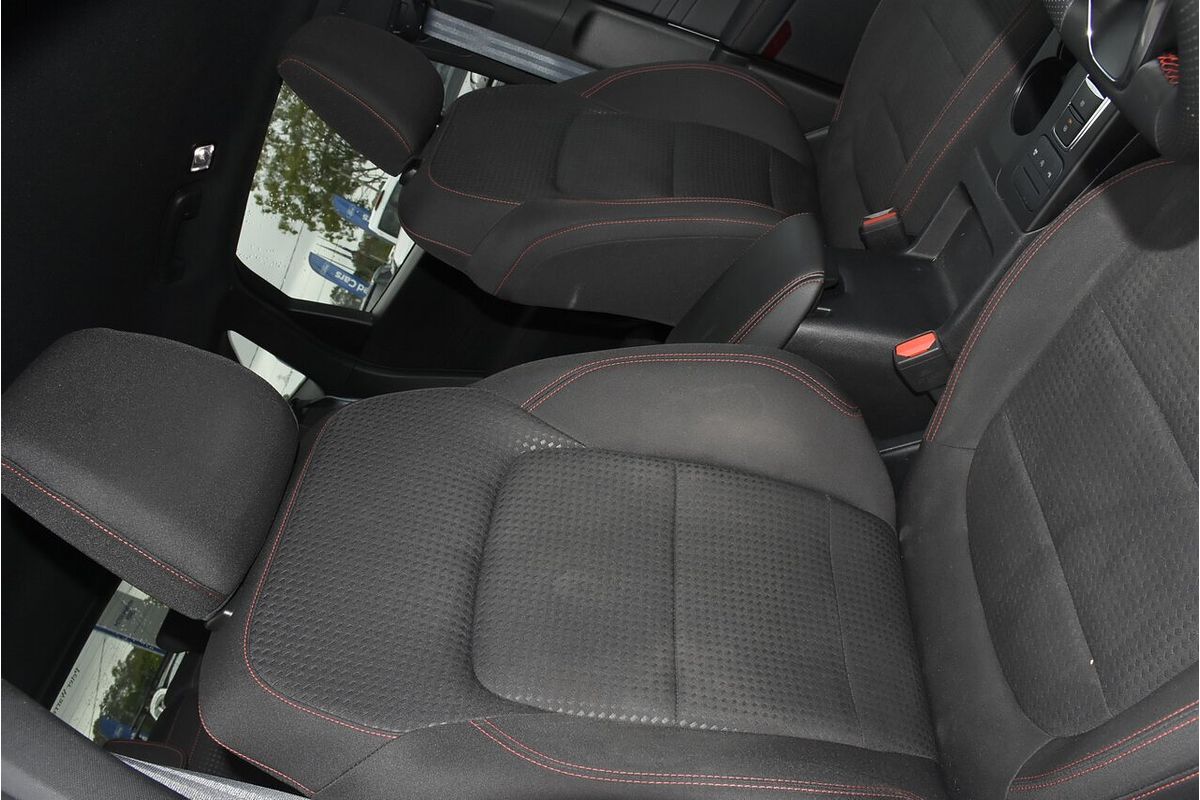 2022 Ford Escape ST-Line ZH