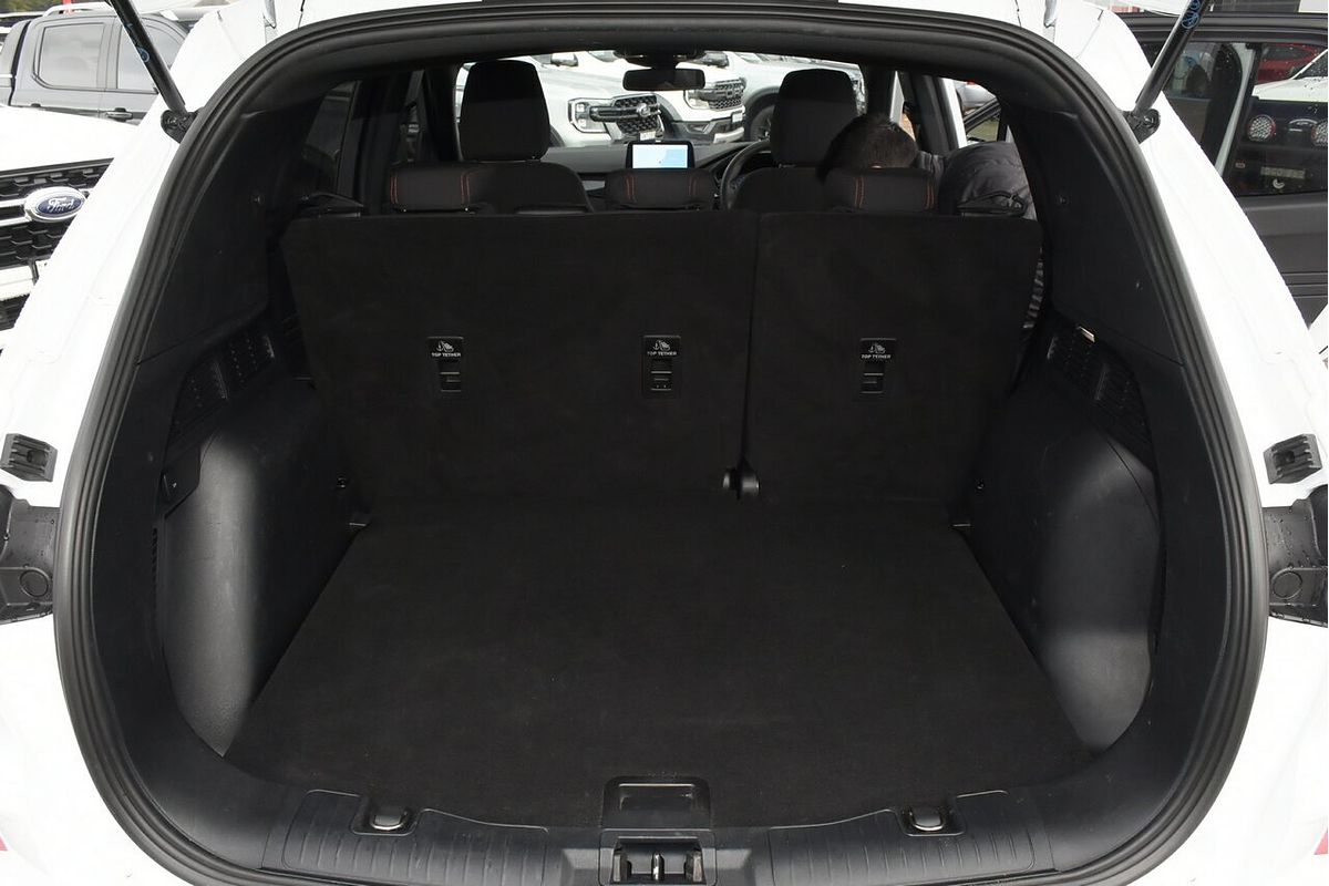 2022 Ford Escape ST-Line ZH