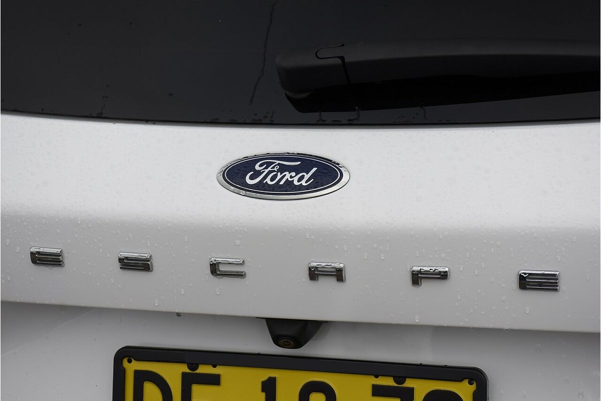 2022 Ford Escape ST-Line ZH