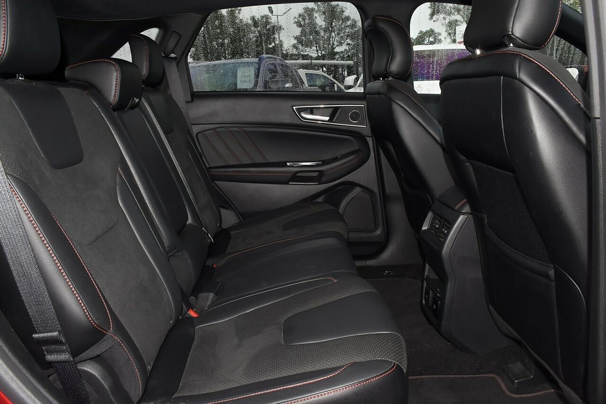 2019 Ford Endura ST-Line CA