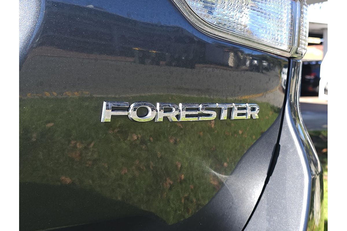 2023 Subaru Forester 2.5i S5