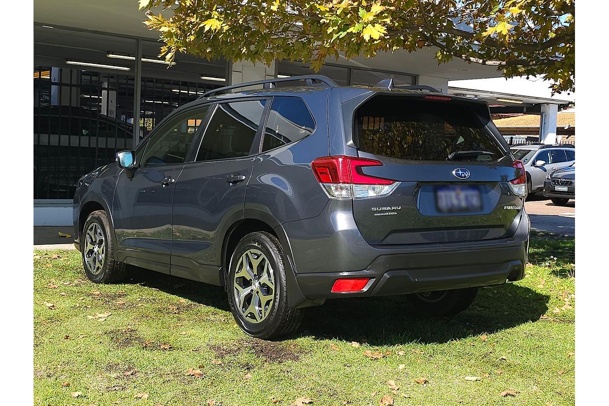 2023 Subaru Forester 2.5i S5