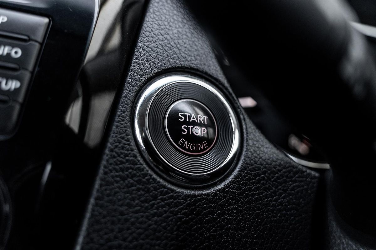 2016 Nissan X-TRAIL ST-L N-SPORT Black T32