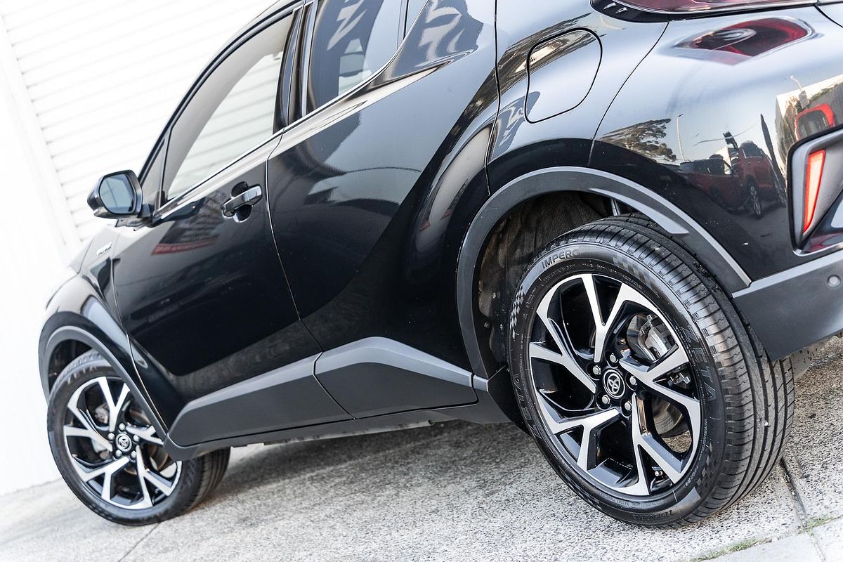 2017 Toyota C-HR Koba NGX10R