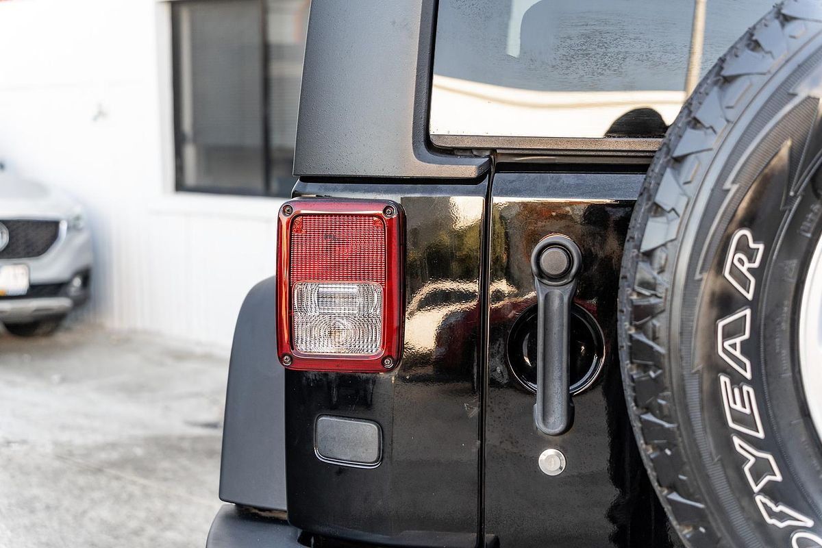 2014 Jeep Wrangler Sport JK