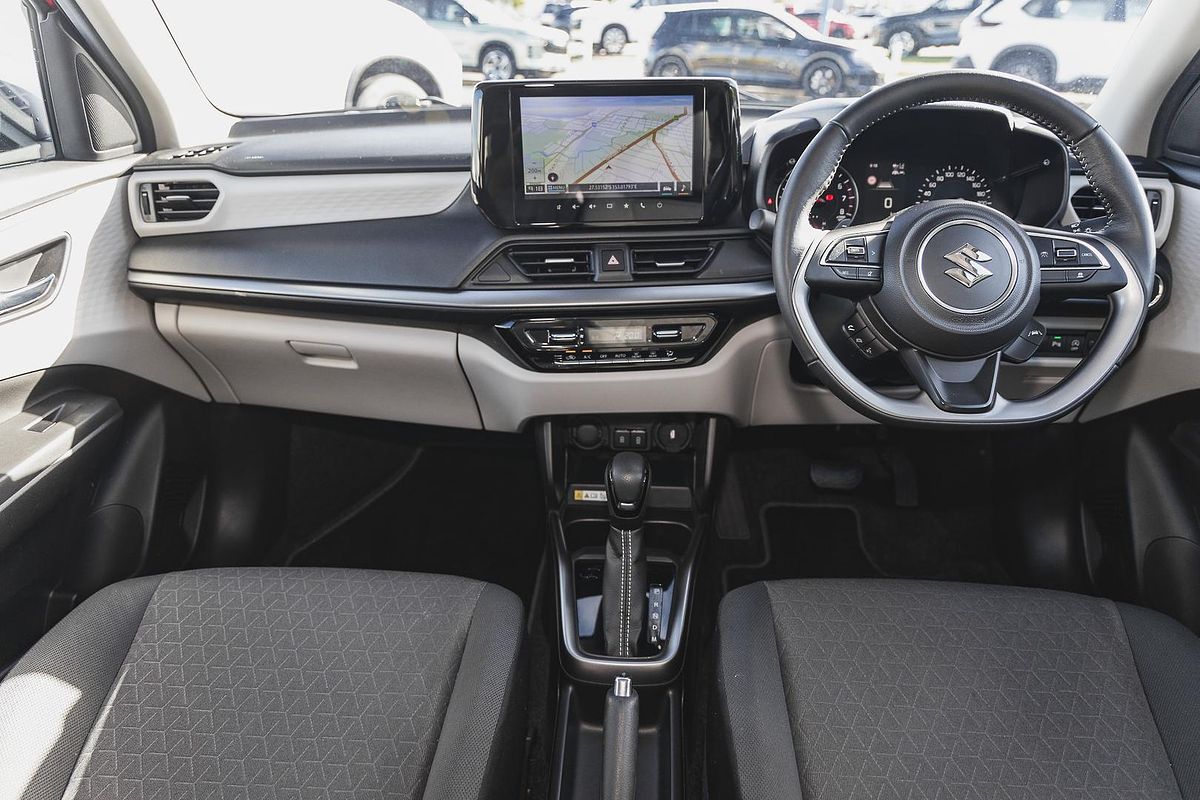 2024 Suzuki Swift Hybrid GLX UZ