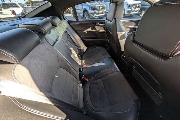 2015 Jaguar XE S X760