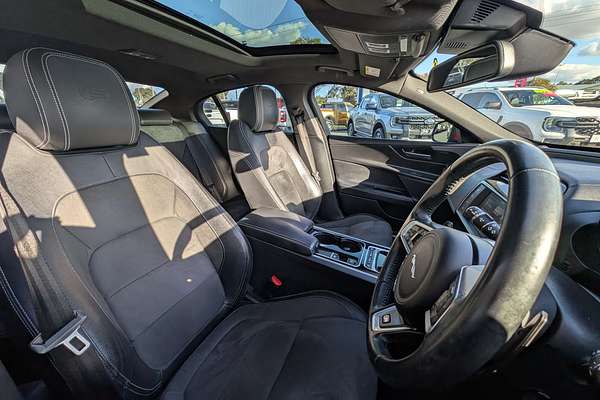 2015 Jaguar XE S X760
