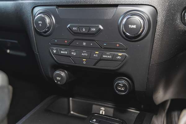 2020 Ford Everest Ambiente UA II L