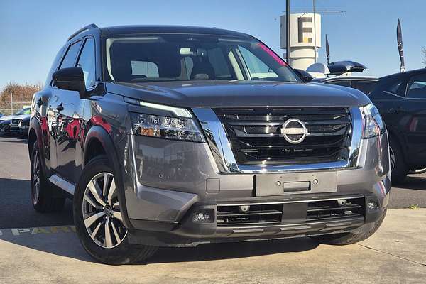 2024 Nissan Pathfinder Ti R53