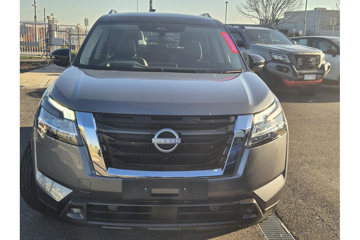 2024 Nissan Pathfinder Ti R53