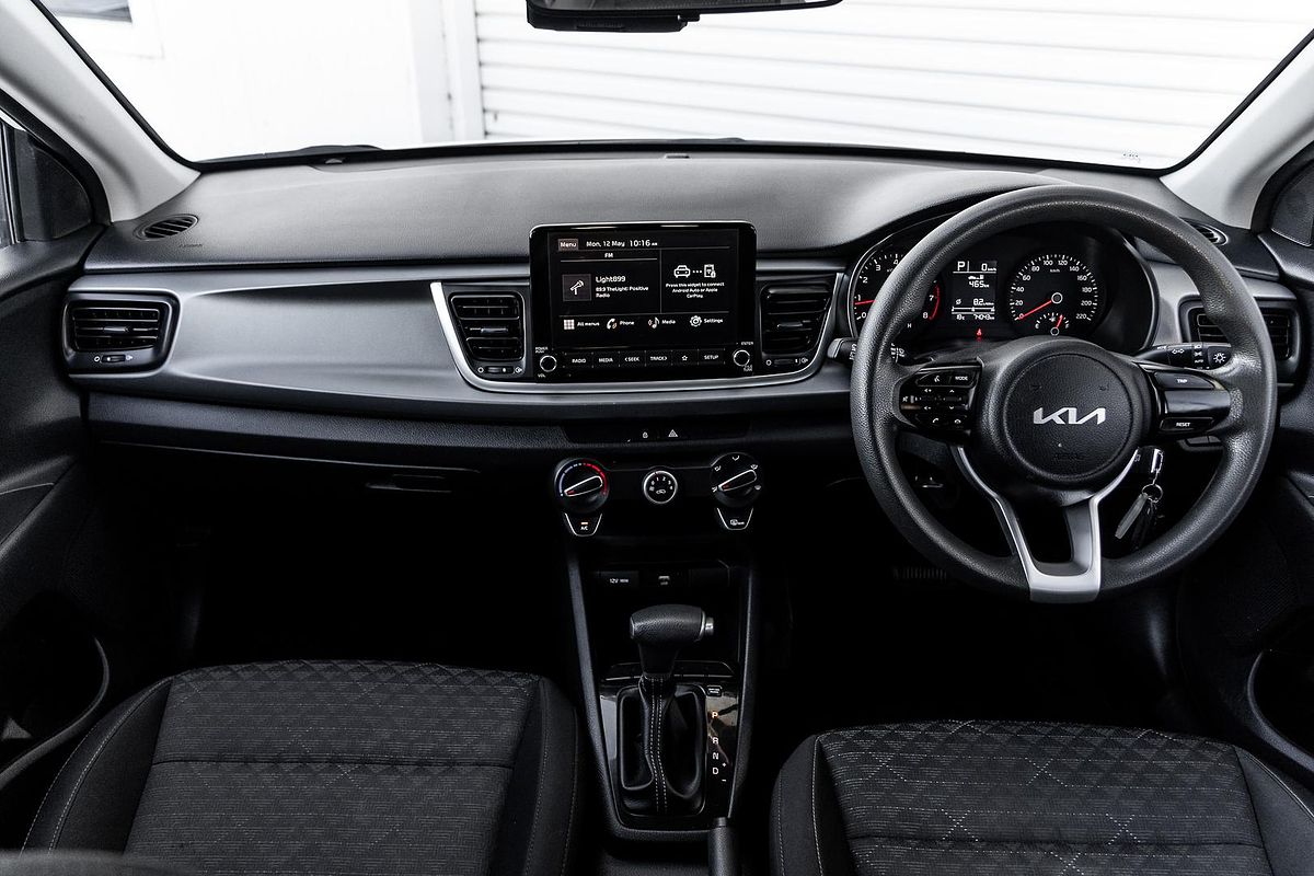2022 Kia Rio S YB