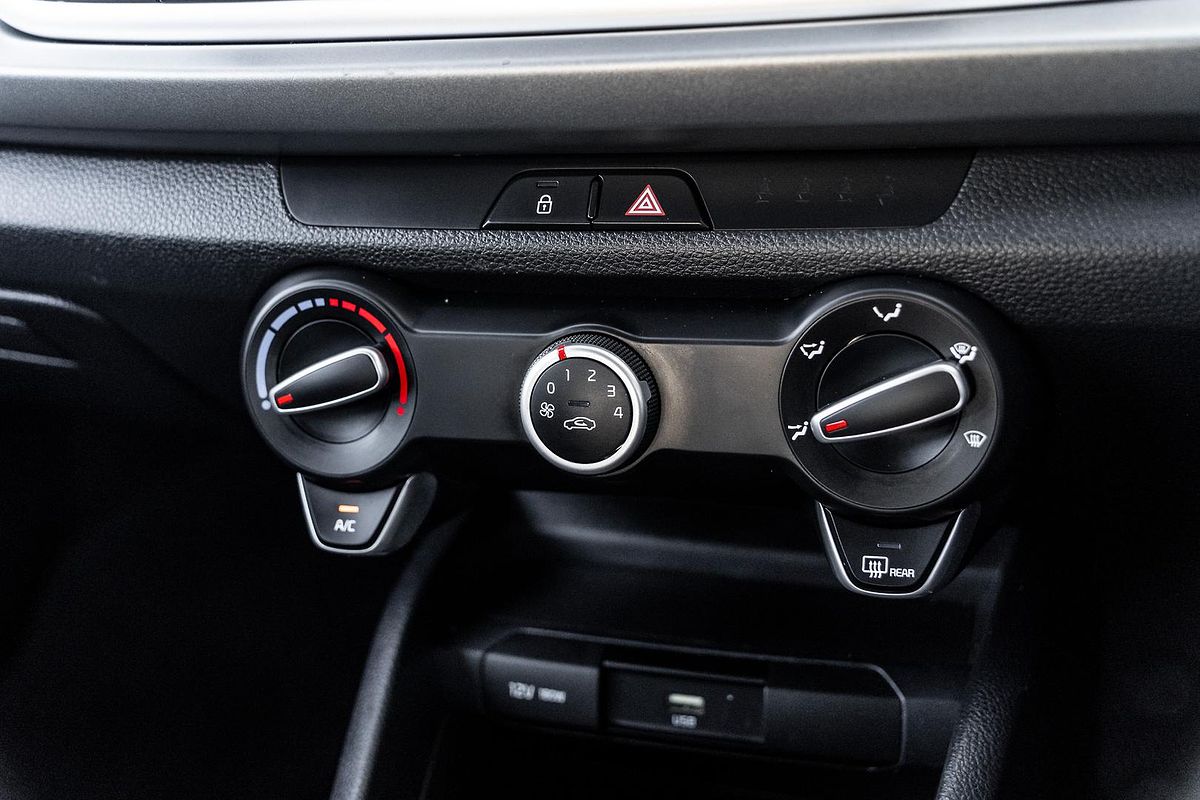2022 Kia Rio S YB