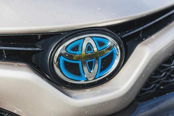 2021 Toyota Camry SL AXVH70R