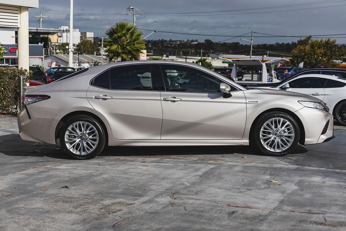 2021 Toyota Camry SL AXVH70R