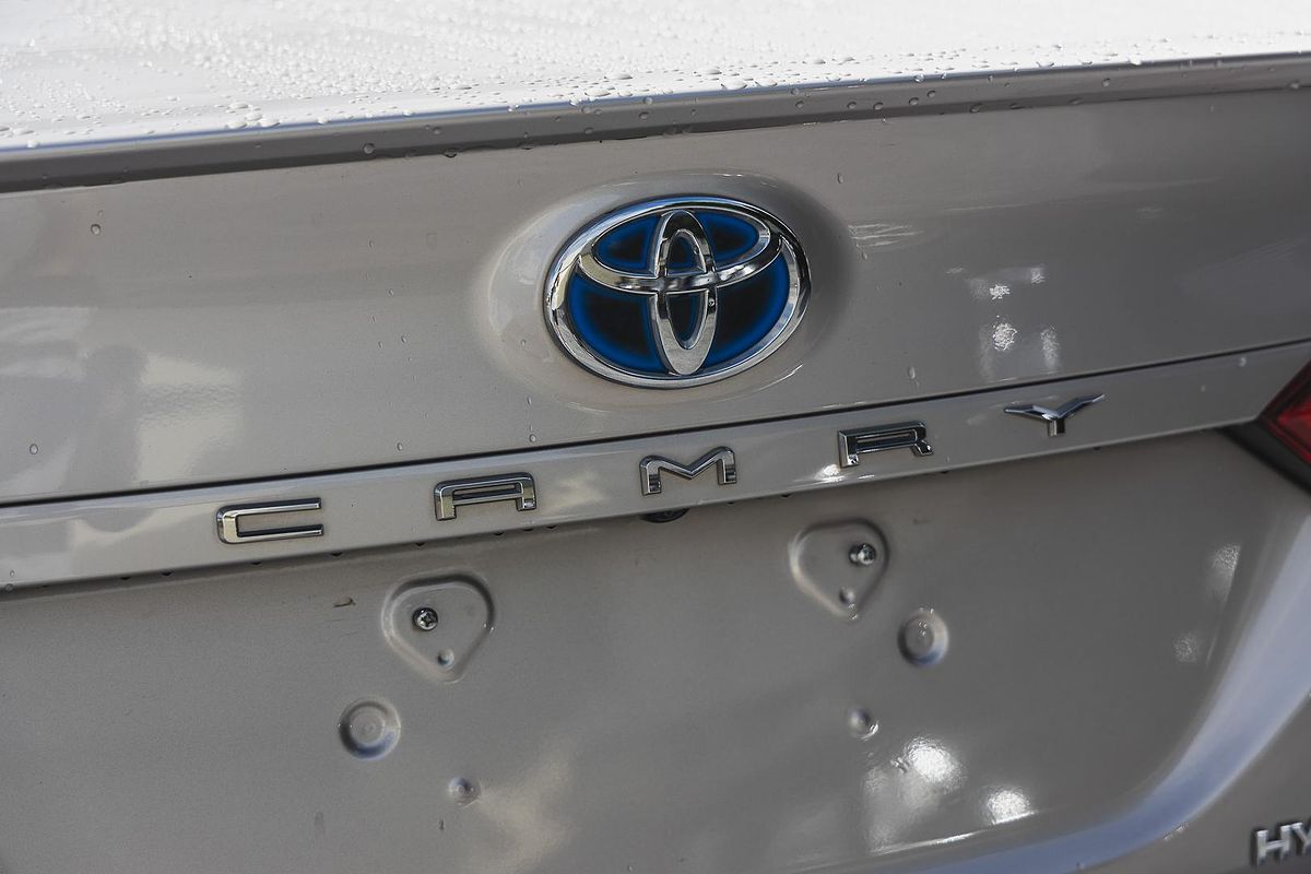 2021 Toyota Camry SL AXVH70R
