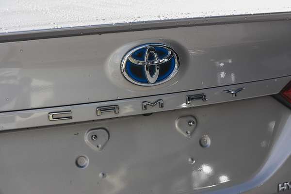 2021 Toyota Camry SL AXVH70R