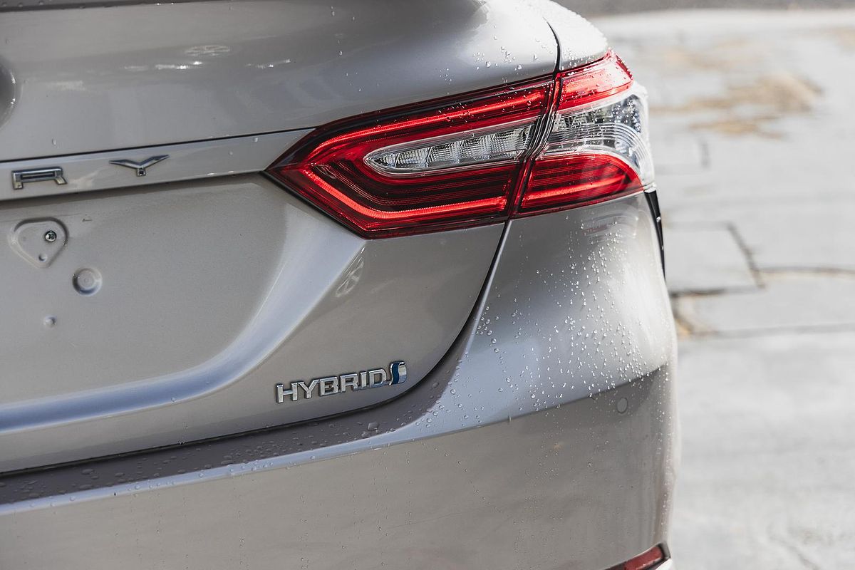 2021 Toyota Camry SL AXVH70R