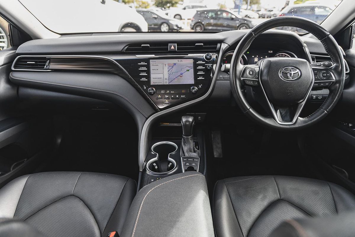 2021 Toyota Camry SL AXVH70R