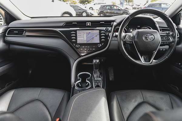 2021 Toyota Camry SL AXVH70R