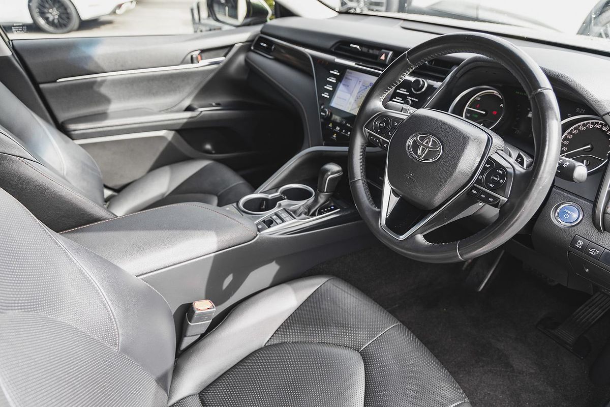 2021 Toyota Camry SL AXVH70R