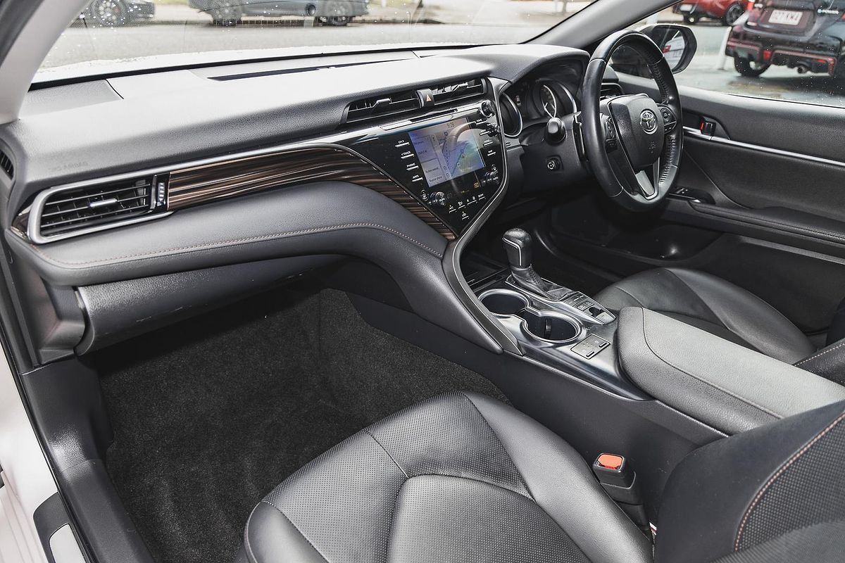 2021 Toyota Camry SL AXVH70R