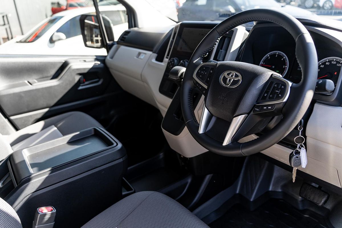 2024 Toyota Hiace GDH300R LWB
