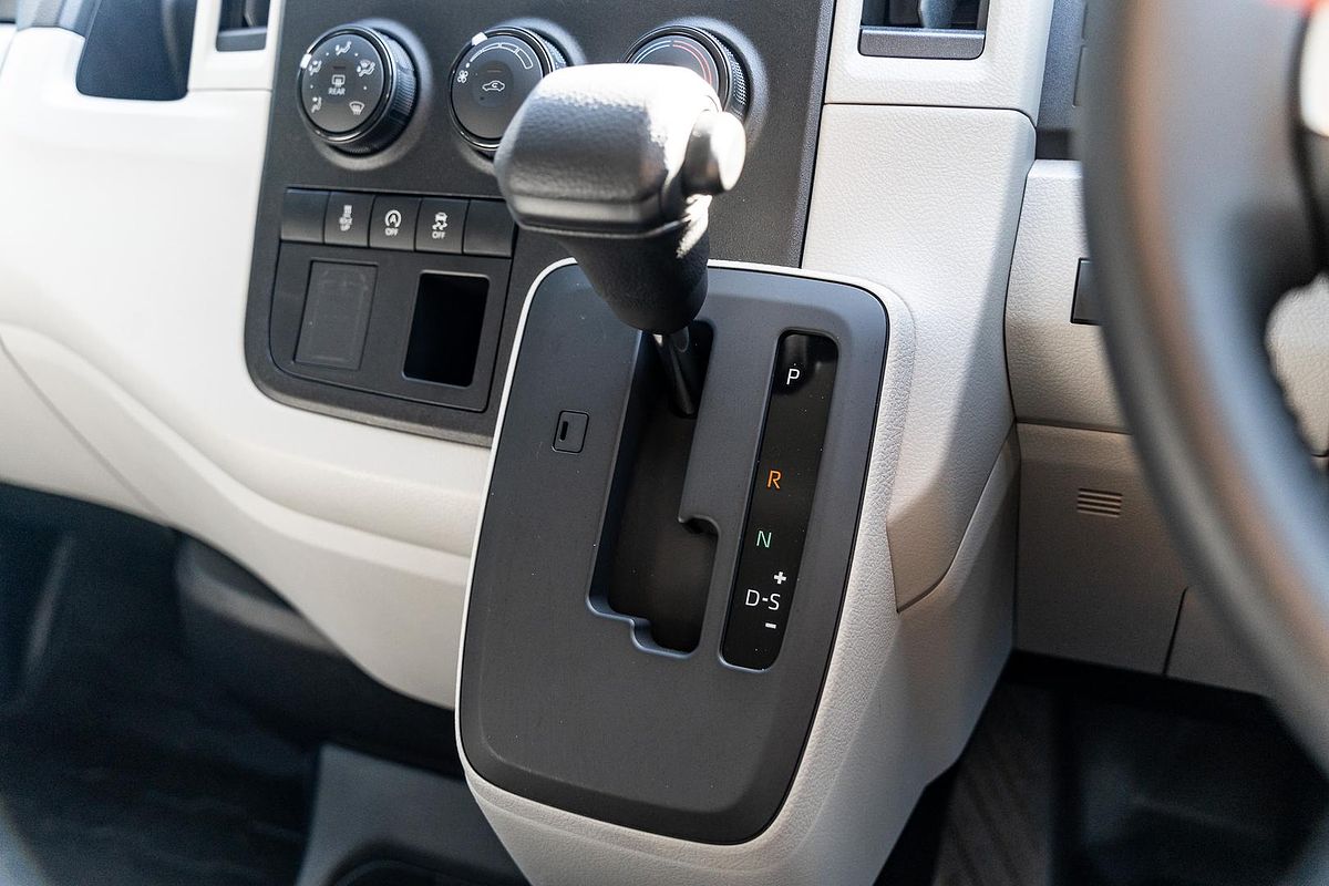 2024 Toyota Hiace GDH300R LWB