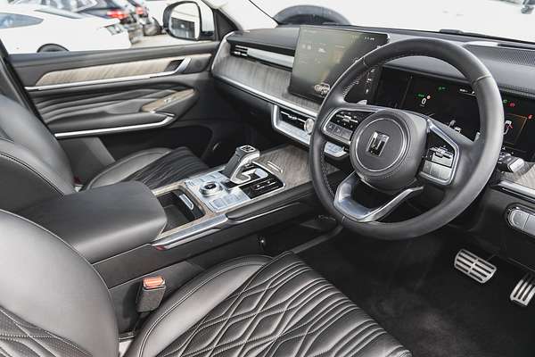 2024 GWM Tank 500 Lux Hybrid P03