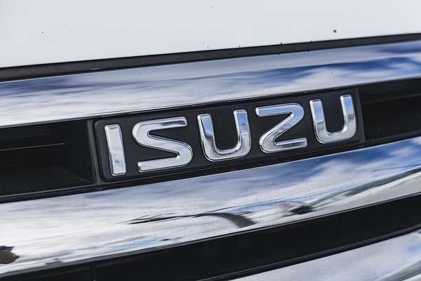 2018 Isuzu MU-X LS-T
