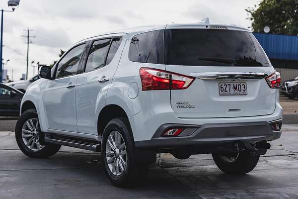 2018 Isuzu MU-X LS-T