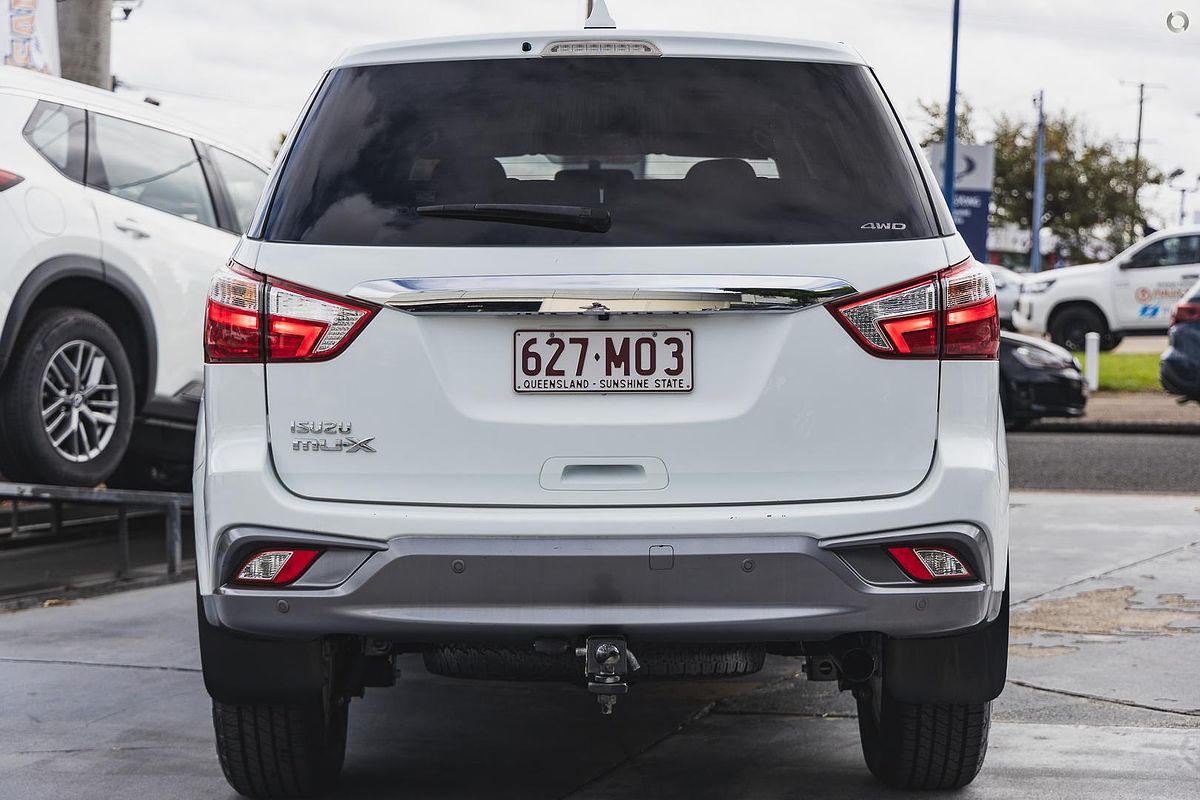 2018 Isuzu MU-X LS-T