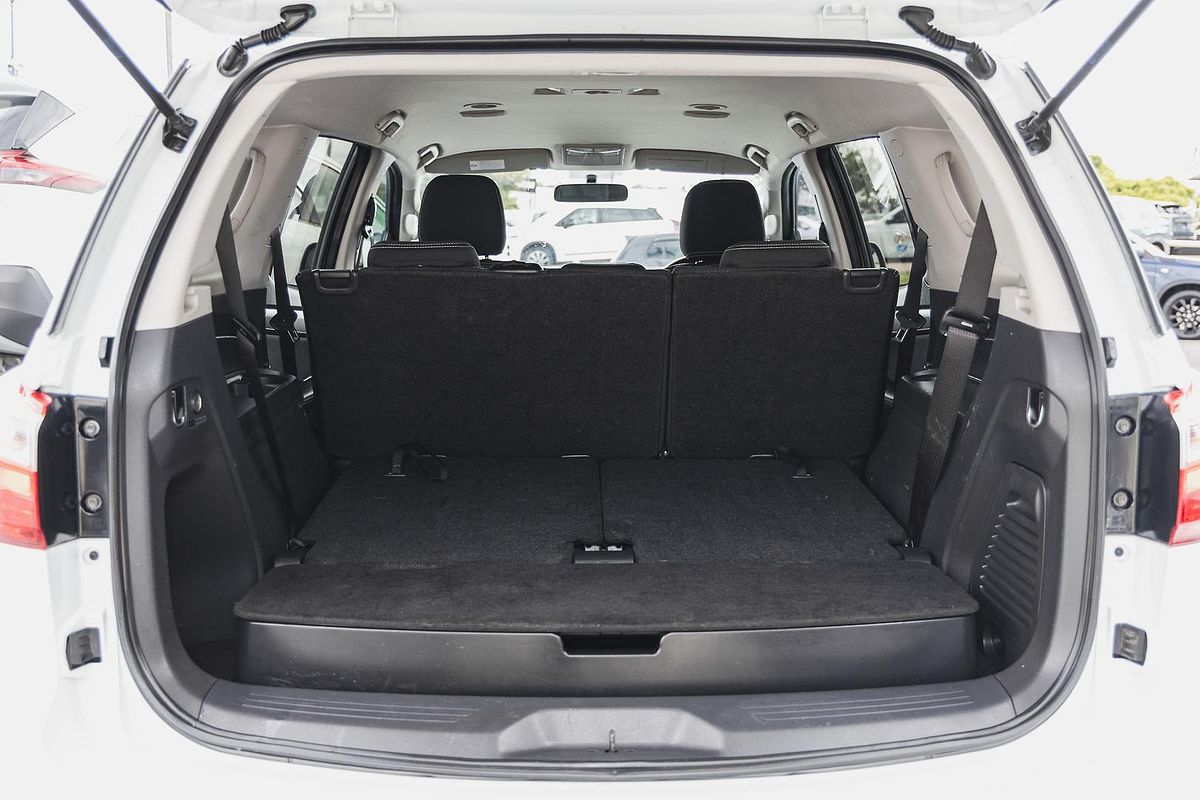 2018 Isuzu MU-X LS-T