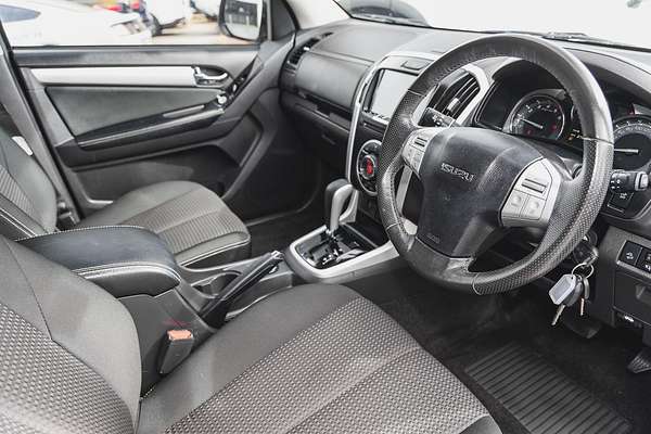 2018 Isuzu MU-X LS-T