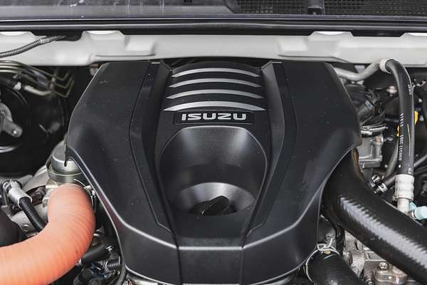 2018 Isuzu MU-X LS-T