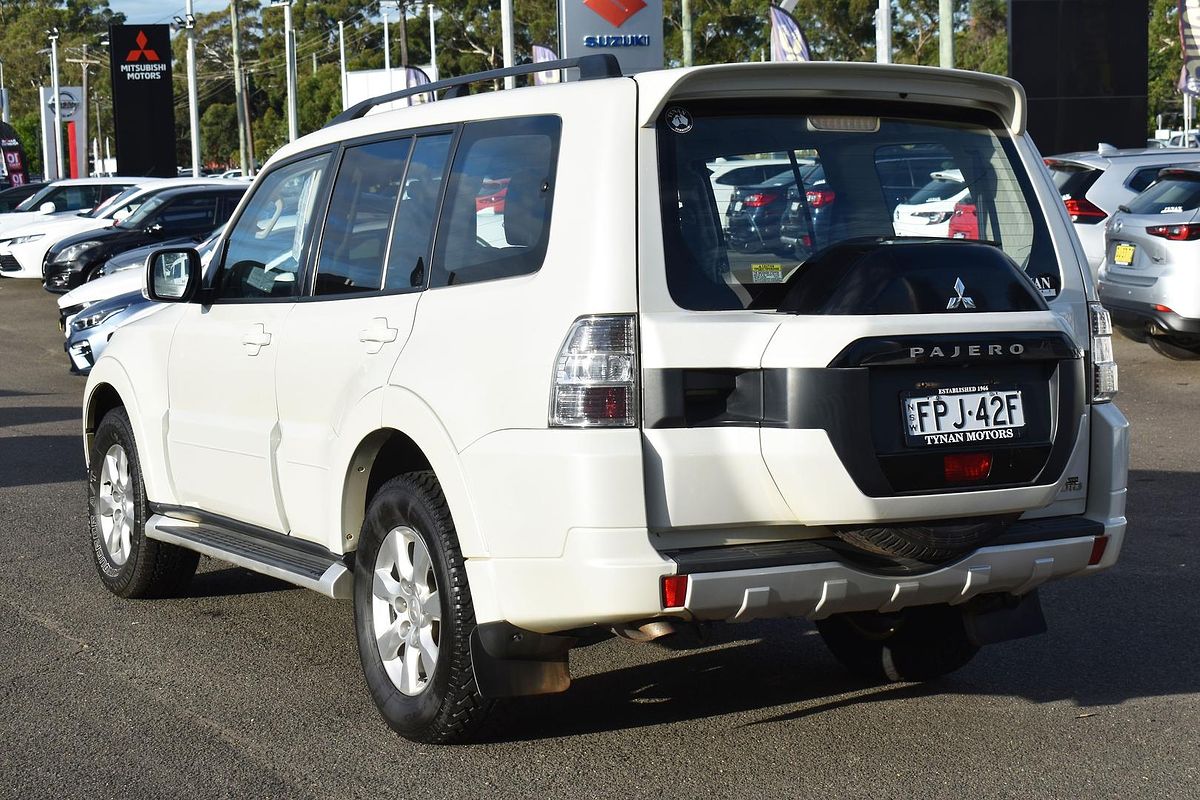2021 Mitsubishi Pajero GLX NX