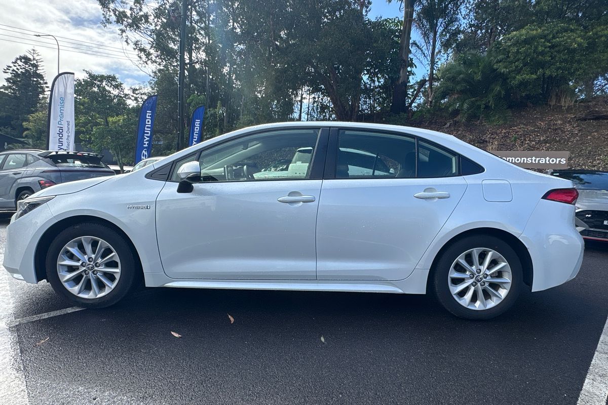 2022 Toyota Corolla Ascent Sport Hybrid ZWE219R