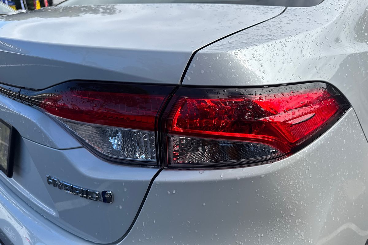 2022 Toyota Corolla Ascent Sport Hybrid ZWE219R