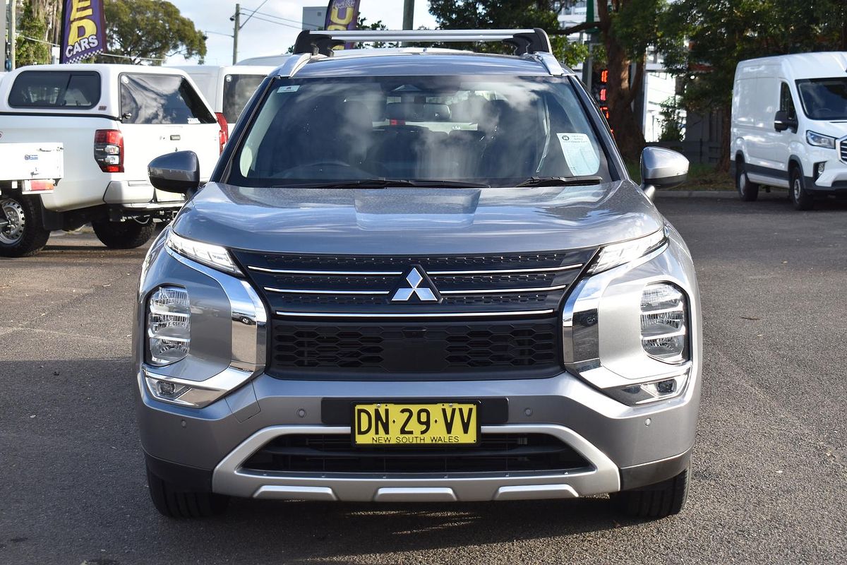 2023 Mitsubishi Outlander LS ZM